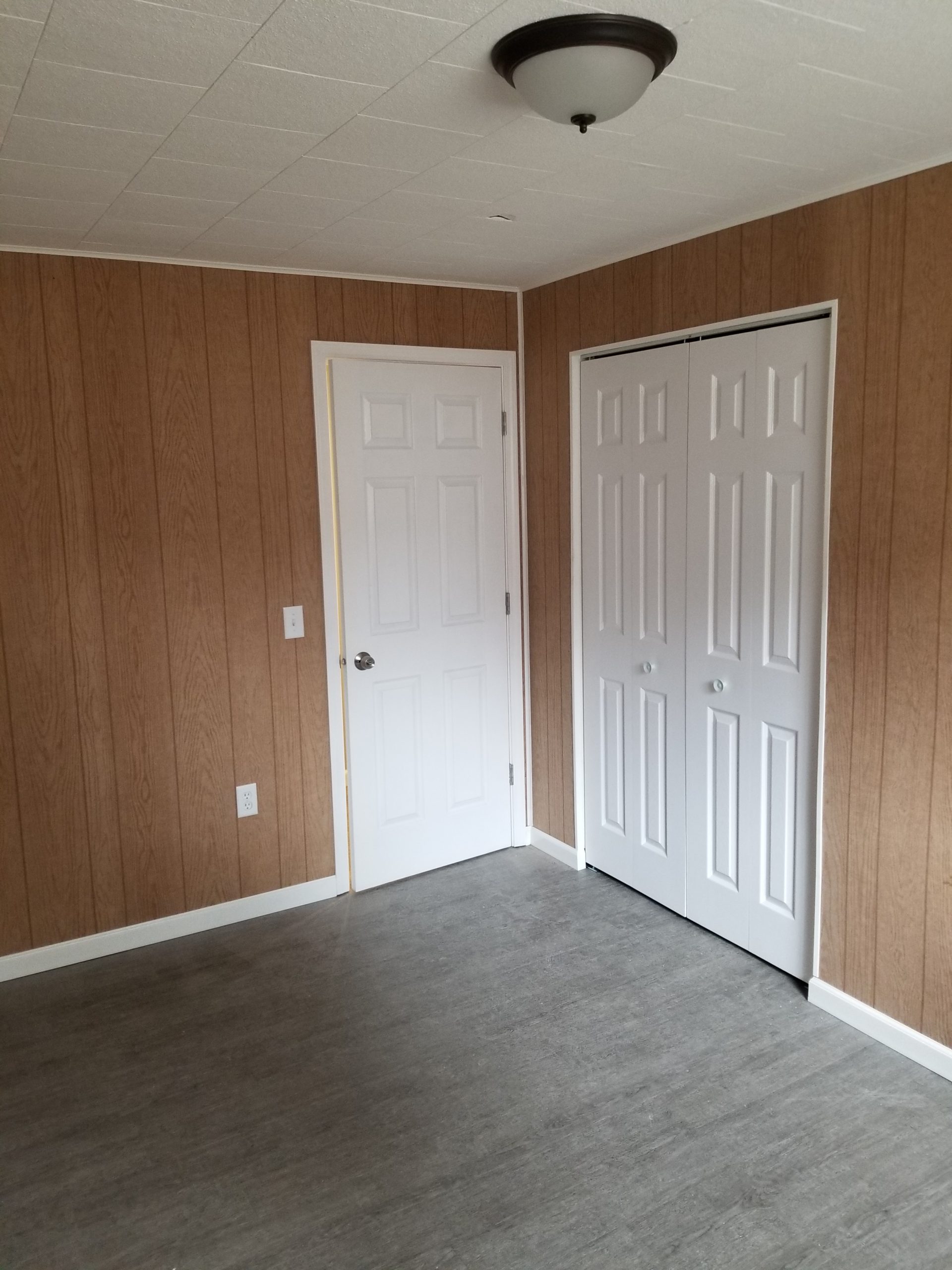 chaska-triplex-lower-bedroom